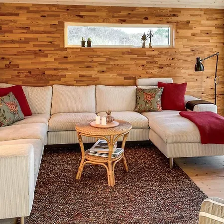 4 Star Holiday Home In Saltum *